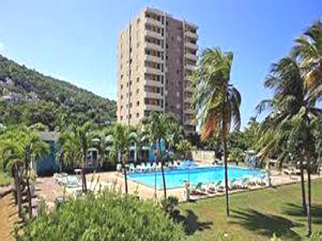 Turtle Beach Towers Apt 22 C - أوشو ريوس المظهر الخارجي الصورة